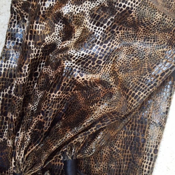 NWT Mitchie's Snake Design Scarf w/ Mink Fur Tails - Picture 3 of 3